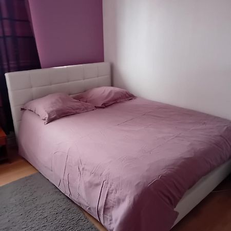Chambre Privee Dans Une Maison Individuelle Ronchin Εξωτερικό φωτογραφία